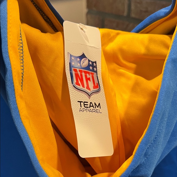 Los Angeles Chargers Blue Performance Jacket - Picture 6 of 6